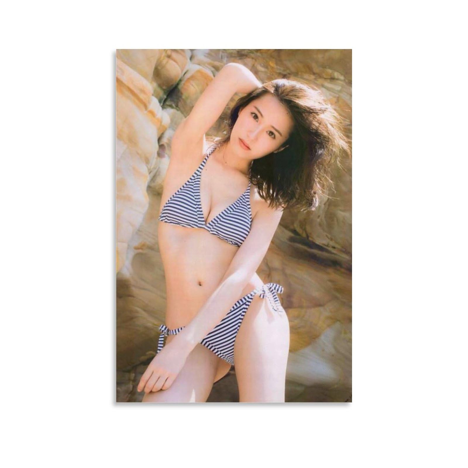 Amazon.co.jp: 衛藤美彩(乃木坂46) グラビア画像写真のポスター